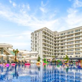 Bonita Luxury Resort & Spa