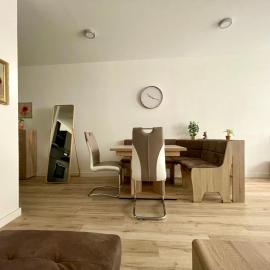Goldstadt Gallery City Suite - Zentrum Pforzheim am Schlössle, hotel Pforzheimben