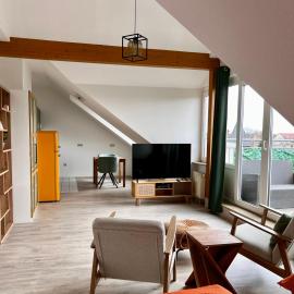 City-View Studio with Balcony, Dessau