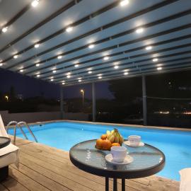 SPA Villa ALEMI, Private Pool, Sauna & Free Parking, hotel in Brodarica