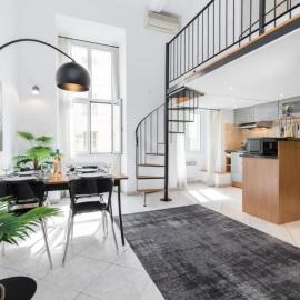 MY CASA - MASSENA 2 - Great location Massena Square with AC