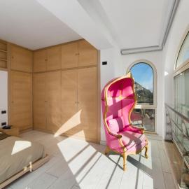 Two Stunning Independent units, the Sailor's villa and the skyview apartment, hotel en Furore