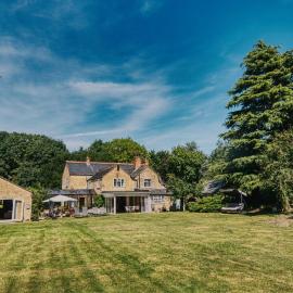 York Cottage House & Spa, Hotel in Bozeat