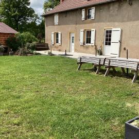 Maison Allianes, hotel din Avrilly