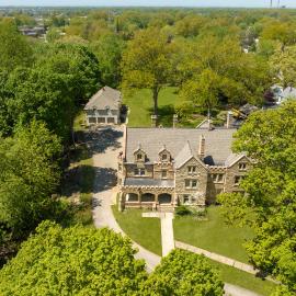 Willoughby House Inn – hotel w mieście Willoughby