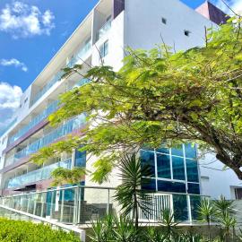 Flamboyant Oceania Flats