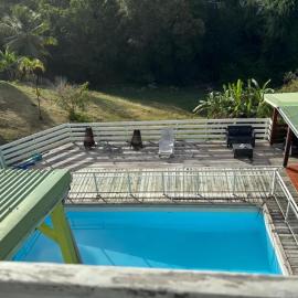 Appartement confortable à Le Gosier avec piscine