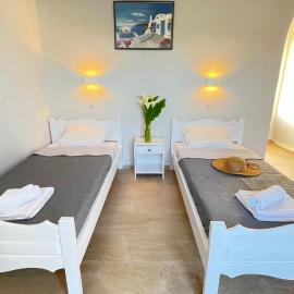Kavos Aparthotel