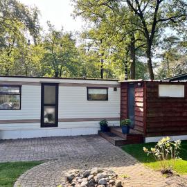Secondhome, hotelli kohteessa IJhorst
