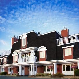 Inn on the Lake, хотел в Fall River