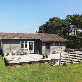 Panoramic Retreat in Borgnaes, hotel v destinaci Aeroskobing