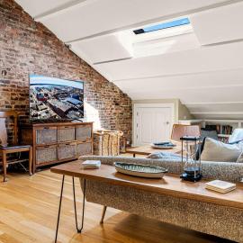 Luxury Penthouse Steps from Downtown Portland, hotel a Portland