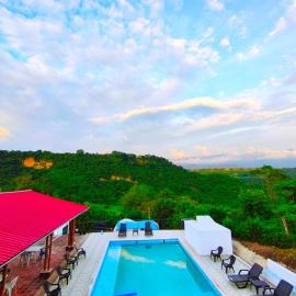 Villa Laura Lorena - Anapoima, hotel v destinaci Anapoima