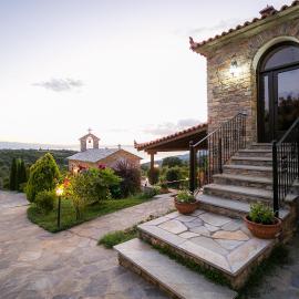 Vasiliki's House, hotel di Lafkos