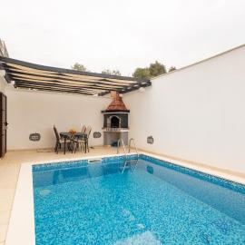 Villa Palanga, Hotel in Trogir