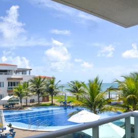 #204 Corais de Búzios - Apartamento à beira-mar na enseada de Búzios, hotel in Nísia Floresta