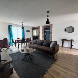 MacaIndCo, hotel a Foix