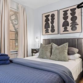 Walk to Time Square Cozy Studio