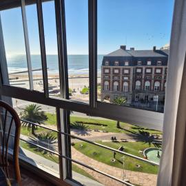Depto con vista al mar, hotel in Mar del Plata