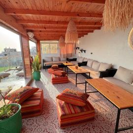 Taghazout Life: Taghazout şehrinde bir otel