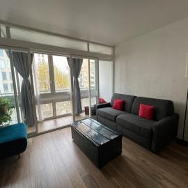 Bright studio, hotel a Vanves