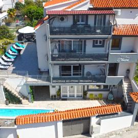 Villa Naomi