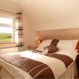Donegal 3Beds Cottage - PetsOK Family FreeParking, Hotel in Ardara