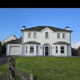 Dungloe House