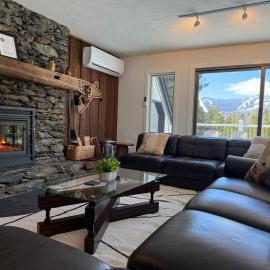 BearWatch- Fireplace, Hot Tub, Games, VIEWS