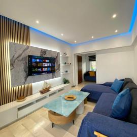 Eva Seaview Apartment، فندق في أوروبوس
