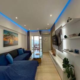 Eva Seaview Apartment, hotell i Oropos