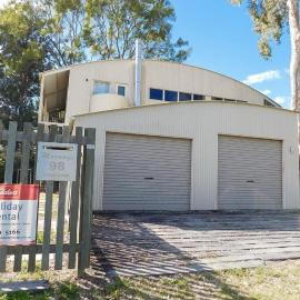 Moorings - Toogoom- Beachfront - 3BR- Aircon