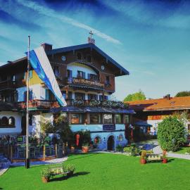 Hotel Maier zum Kirschner, hotelli kohteessa Rottach-Egern