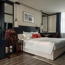 Kin Hotel Đông Du