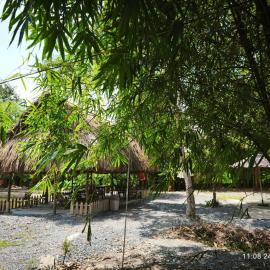 Cho thuê chòi view hồ -Homestay Me Khang 2, hotel in Kon Rung (1)