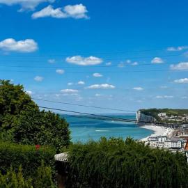 Villa clair de Falaises, hotel u gradu Le Trepor