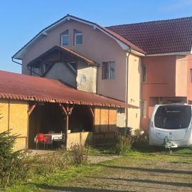 Casa Dumitra 20 min de Cluj-Napoca, hotel in Jucu de Sus