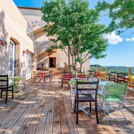 Le Nesk Ventoux - Hotel: Sault-de-Vaucluse şehrinde bir otel