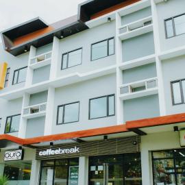 Aura Condotel, khách sạn ở Roxas City