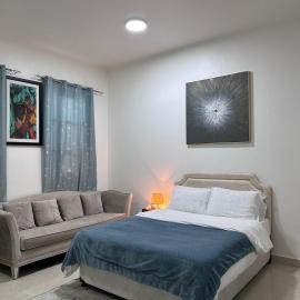Cozy Room in Al Ain with kitchen & Private Bath