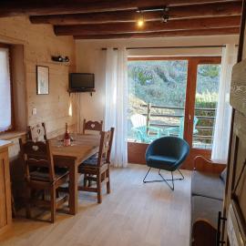 Petit chalet 4 pers Champagny-en-Vanoise, hotel en Champagny-en-Vanoise