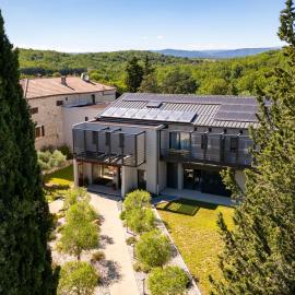 Logis Auberge Les Murets Hotel Restaurant Spa, hotel v destinaci Chandolas