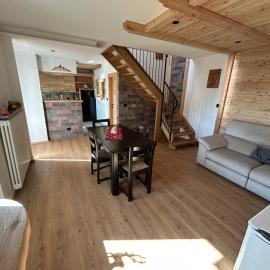 La Casa del Zio Bepi, hotel en Bedollo