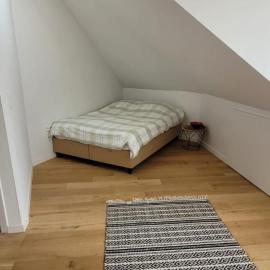 DokAttic50, hotel a Gant