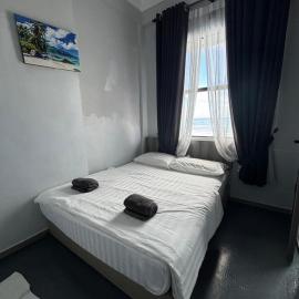 The Room Inn - BS