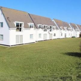 7 Isallt Lodges- Close to beach- Garden-Pet friendly