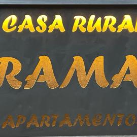 Apartamentos Iramar, hotel v destinaci Ramales de la Victoria
