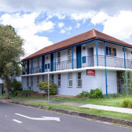 Windsor Heritage Motel، فندق في وندسور