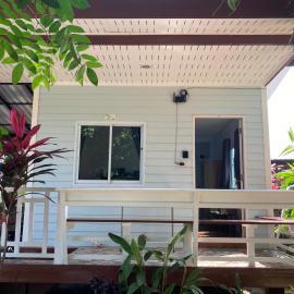 Seasalt 1 Cozy Studio with Full kitchen and fast WiFi