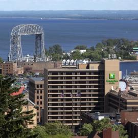 Holiday Inn & Suites Duluth-Downtown by IHG – hotel w mieście Duluth